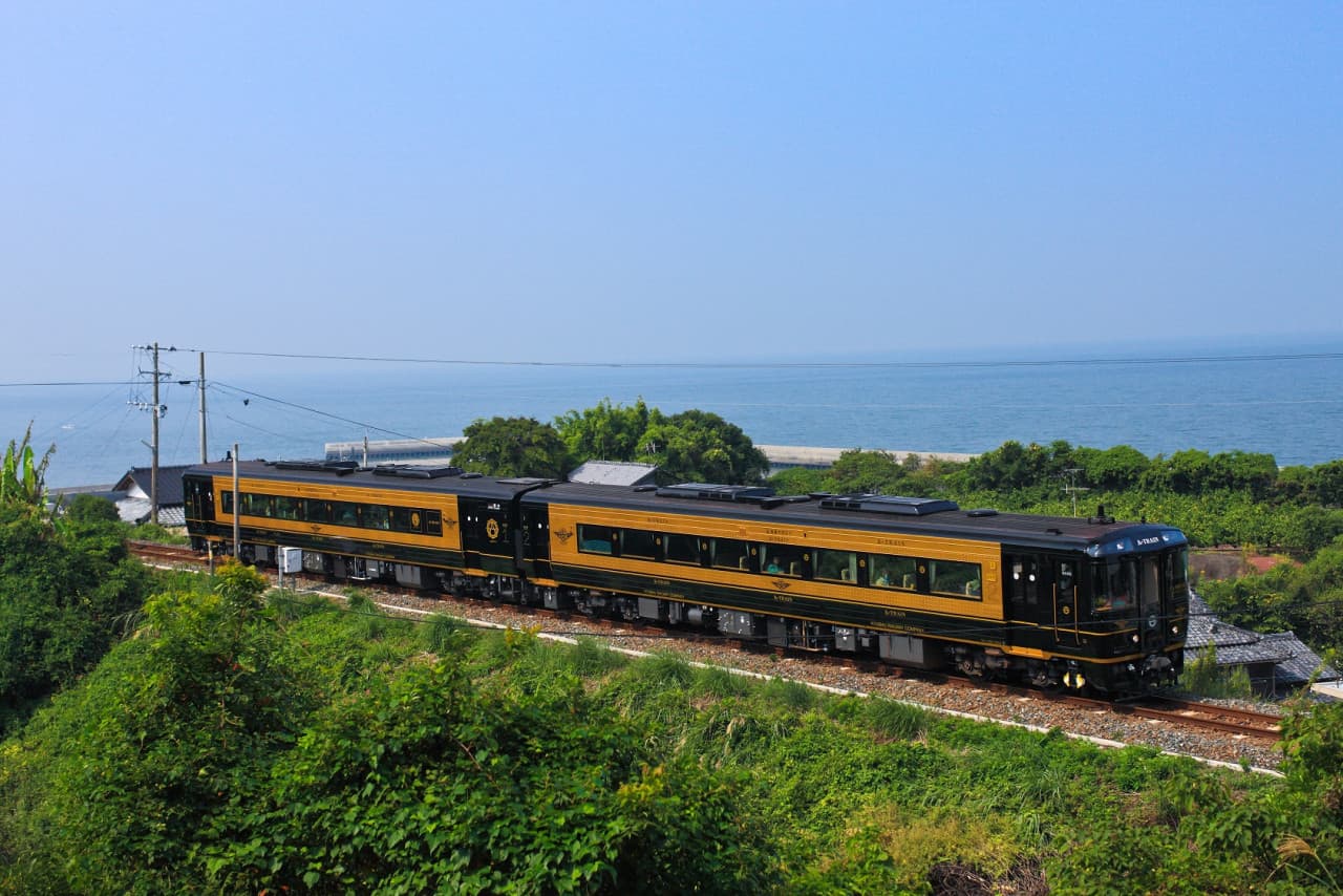 JR Kyushu Rail Pass - main image
