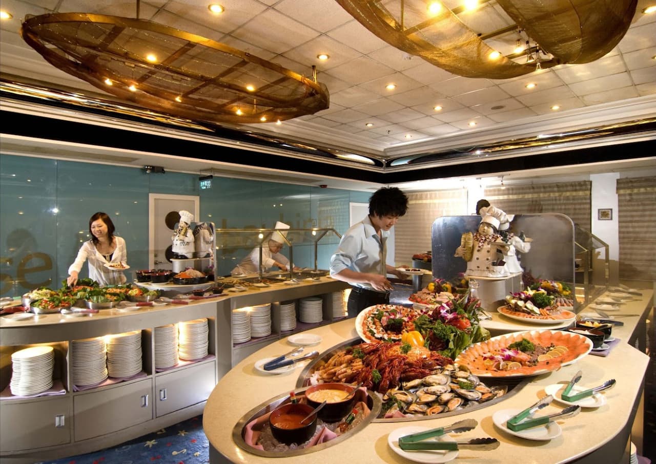 Harbour Cruise Bauhinia - image 4