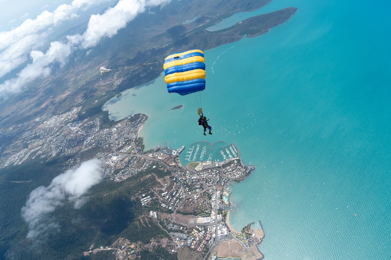 Tandem Skydiving Experience Airlie Beach - image 3