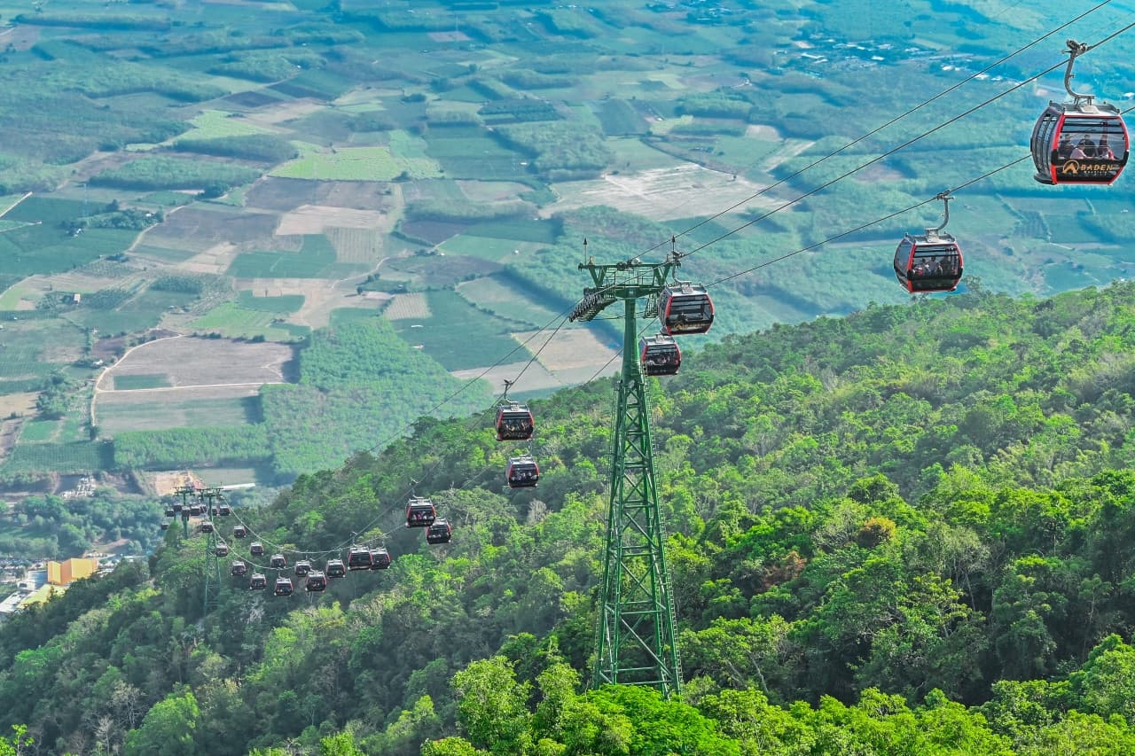 Sun World Ba Den Mountain Cable Car Ticket - main image