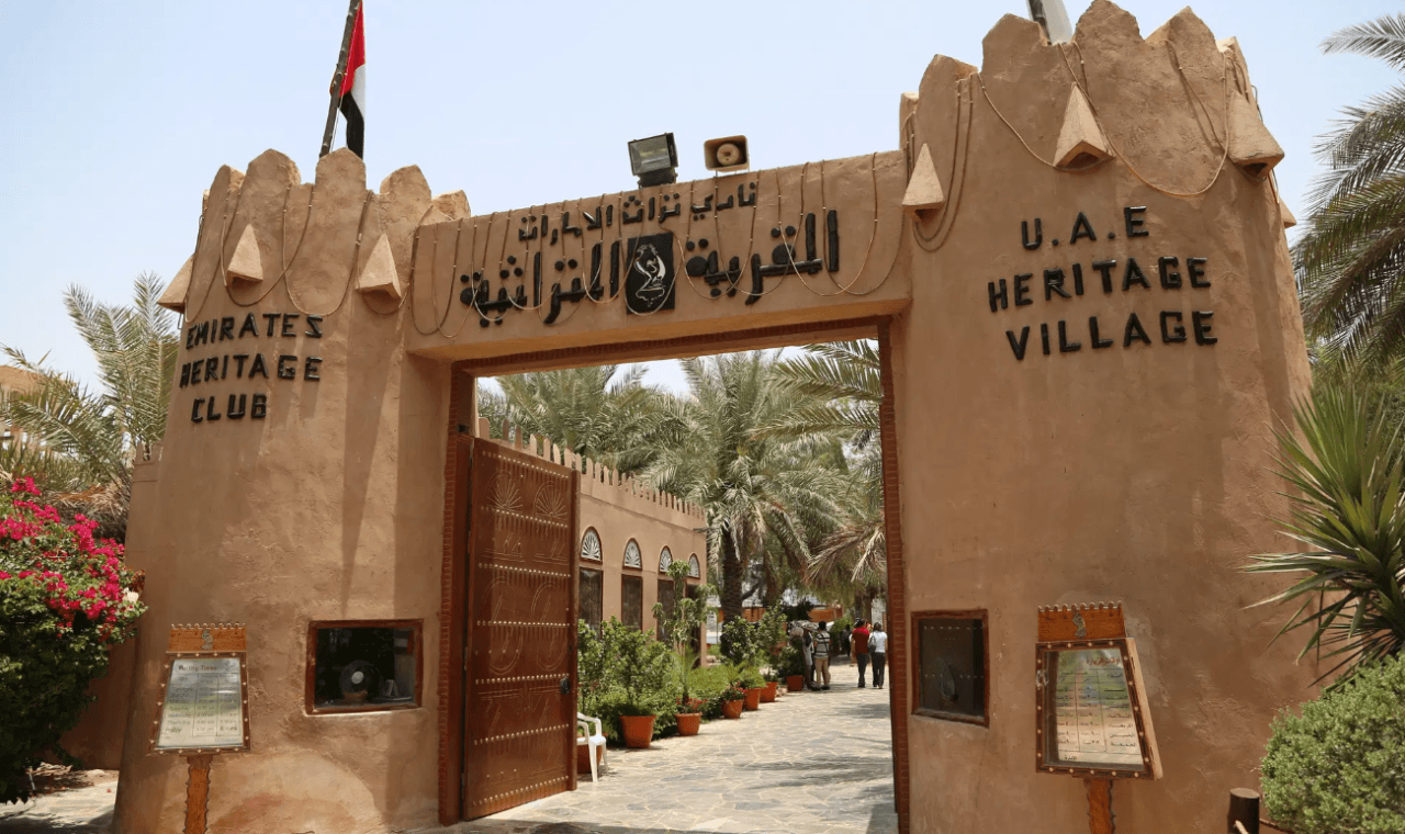 Abu Dhabi Full-Day Tour from Dubai: Sheikh Zayed Mosque, Emirates Palace, Corniche - image 13