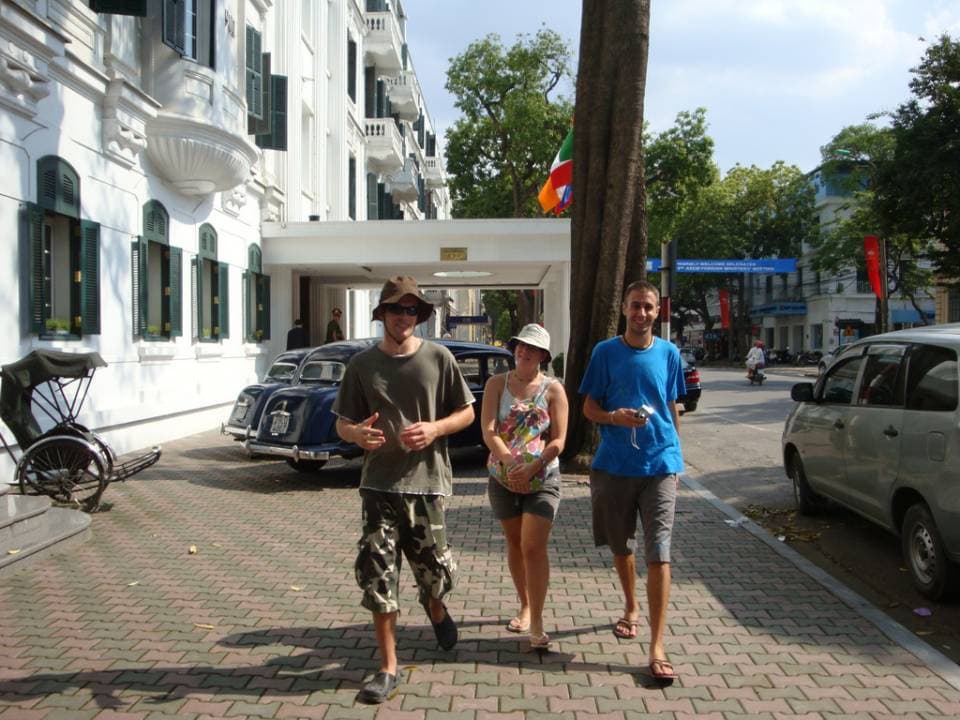 Hanoi Street Food Walking Tour and Water Puppet Show - image 12