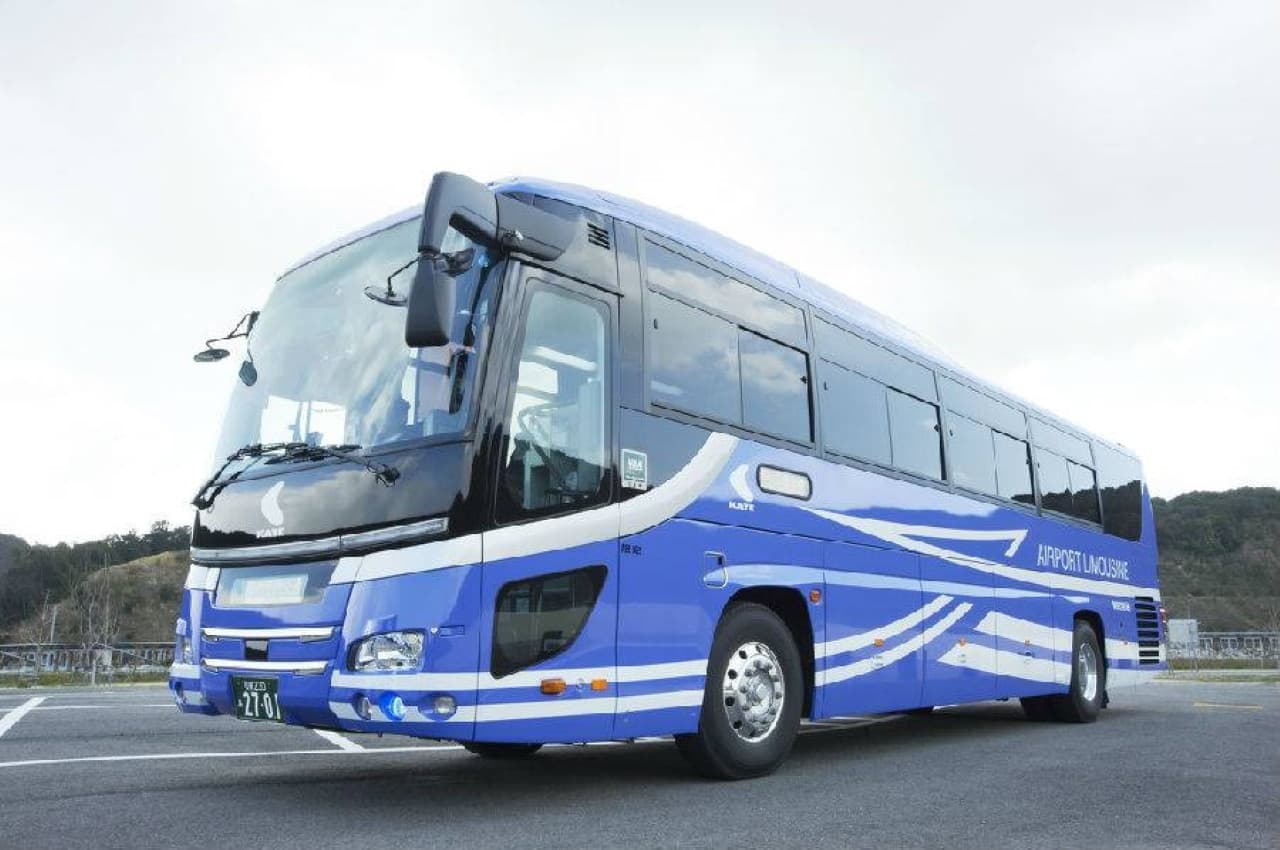 Kansai Limousine Bus - Kansai Airport to/from Namba OCAT/Kyoto/Tempozan/USJ - image 9