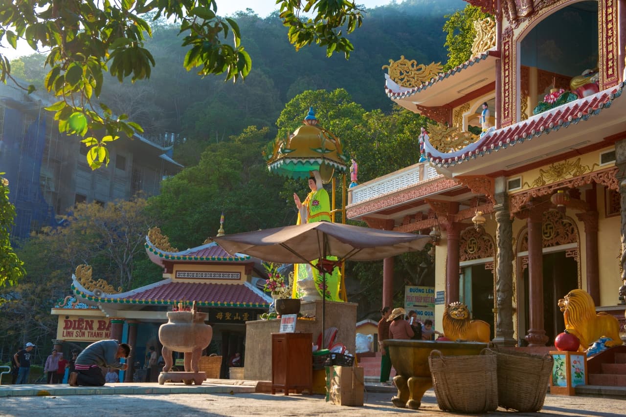 Sun World Ba Den Mountain Cable Car Ticket - image 8