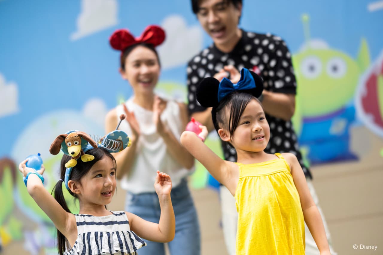 Hong Kong Disneyland Park Ticket - image 77