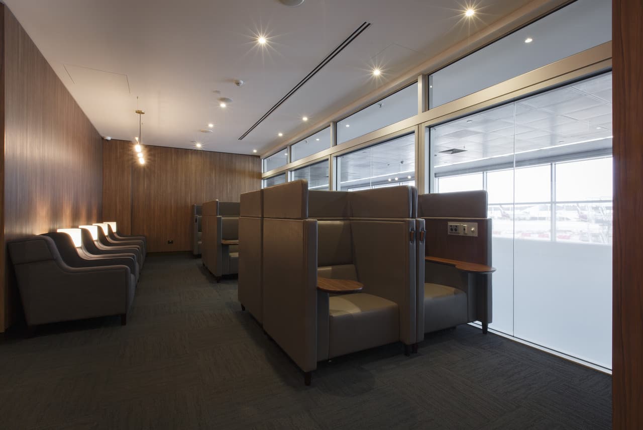 Plaza Premium Lounge - Melbourne Airport Terminal 2 - image 4