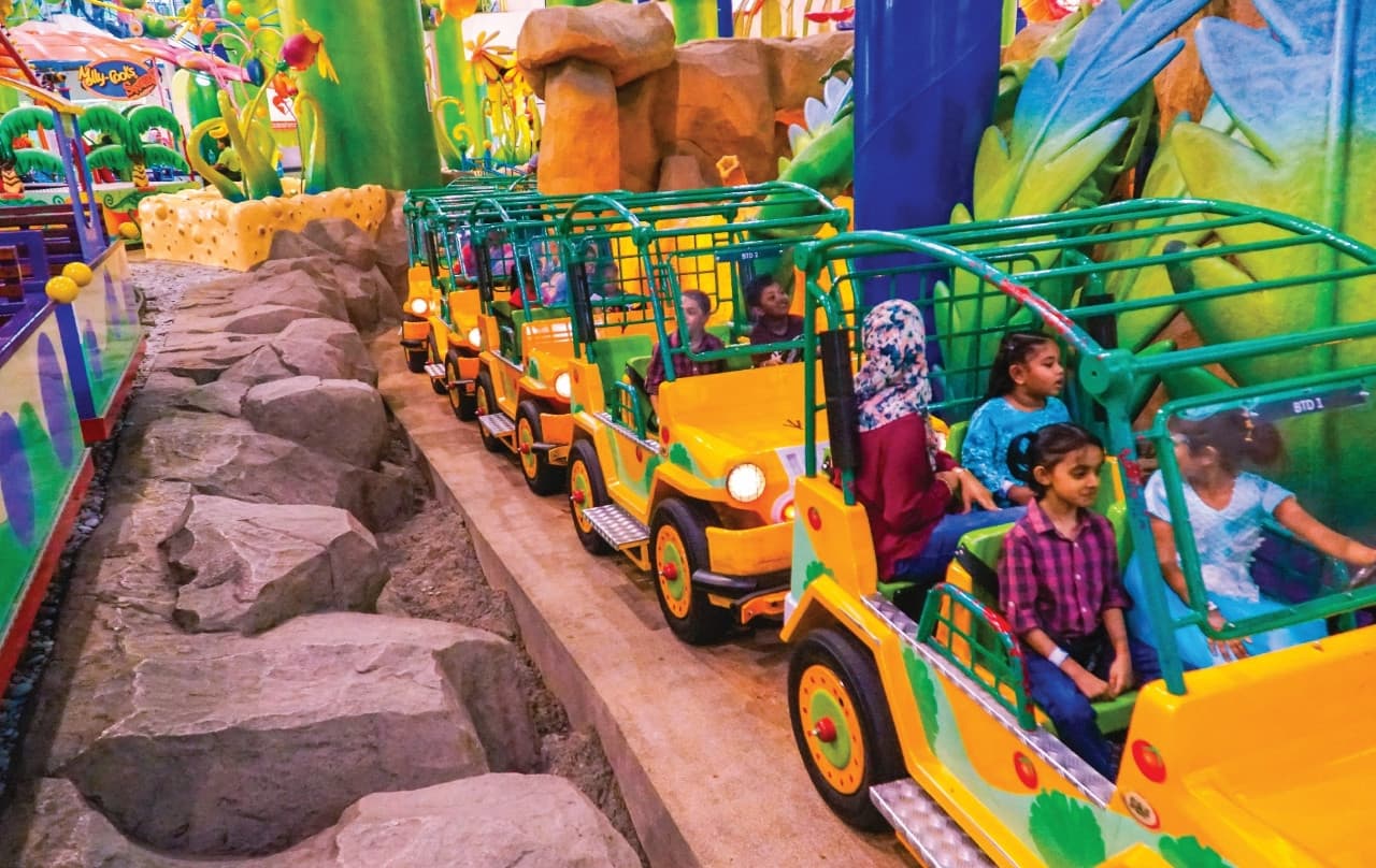 COMBO: Aquaria KLCC + Berjaya Times Square Theme Park Tickets - image 6