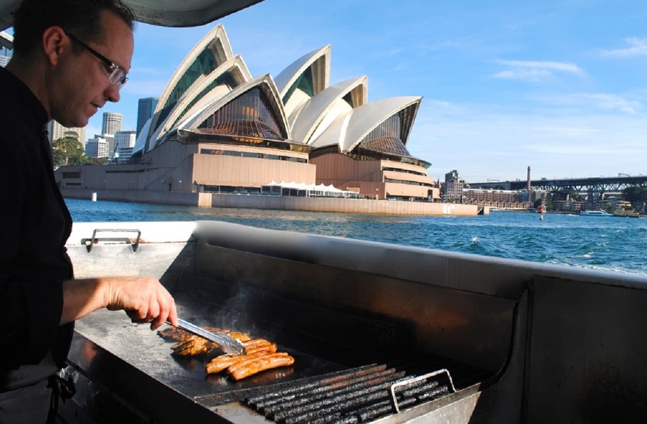 Sydney Whale Watching Cruise with Breakfast or Lunch with Sydney Princess Cruises - image 10