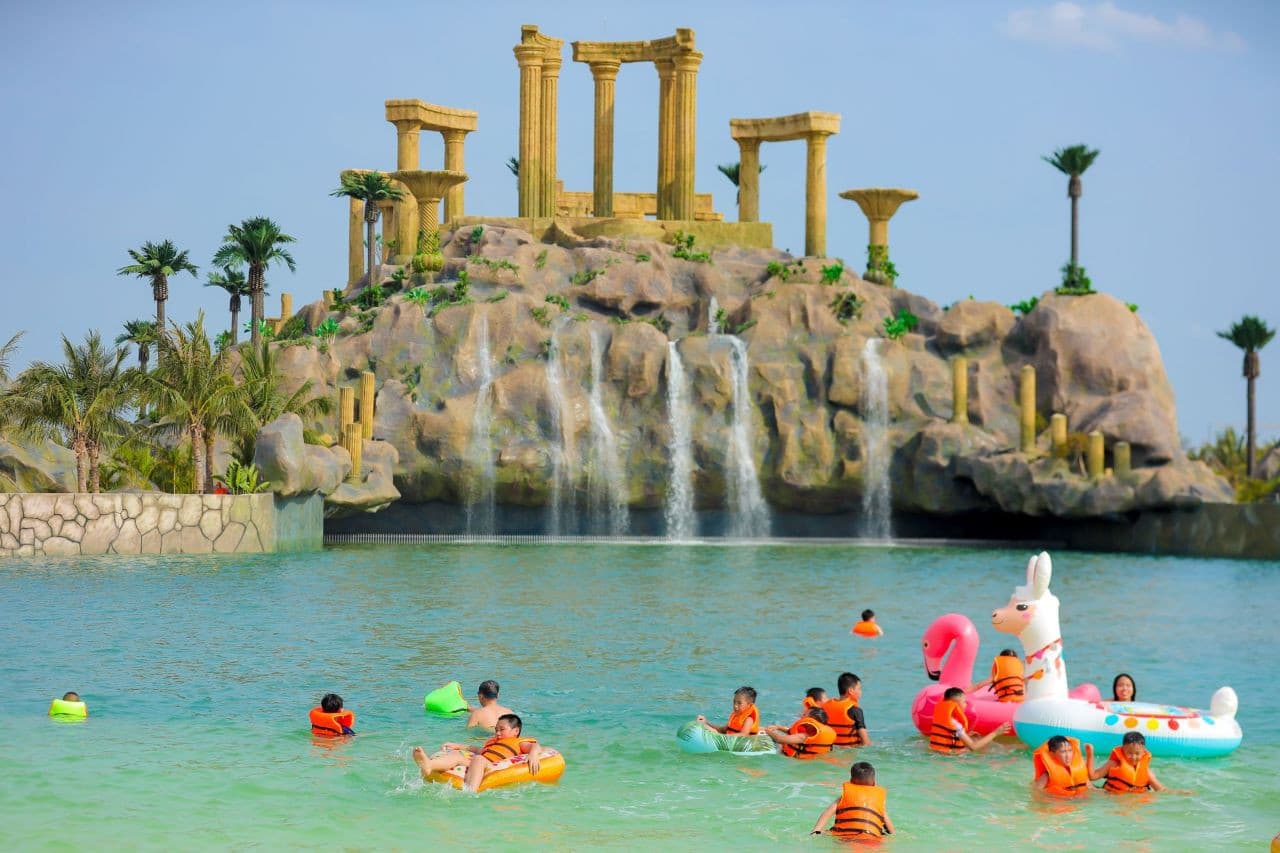 VinWonders Hanoi Wave Park Ticket - image 3