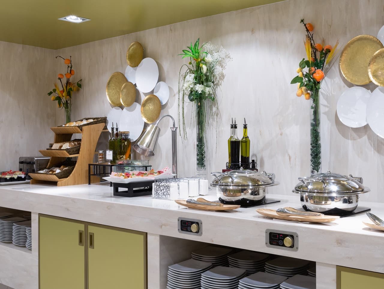 MERA Business Lounge - Cancun International Airport - image 27