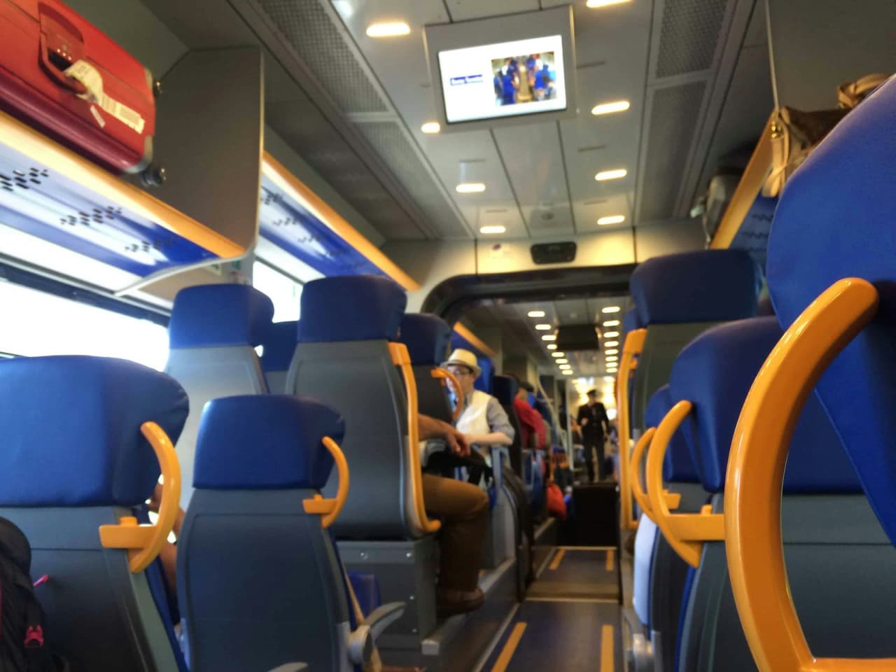 Fiumicino Airport: Leonardo Express Train Transfer To Rome Termini - image 6