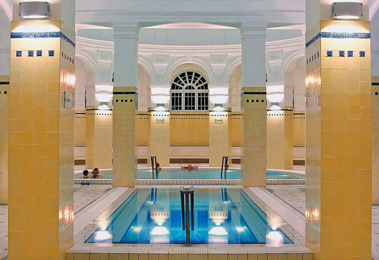 Széchenyi Spa: Full Day Ticket - image 3