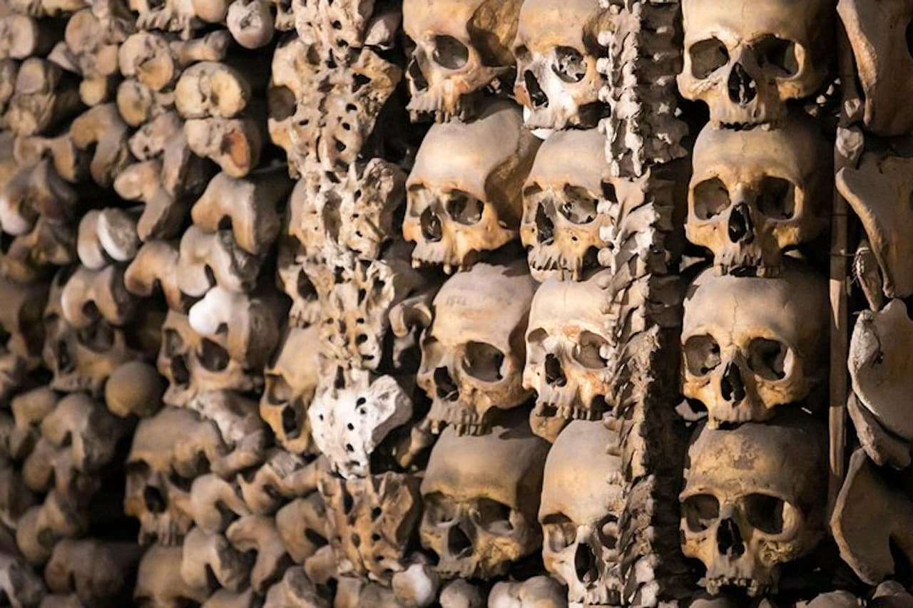 Rome Underground Tour: Capuchin Crypts, Christian Catacombs, Basilica of San Martino ai Monti - image 6