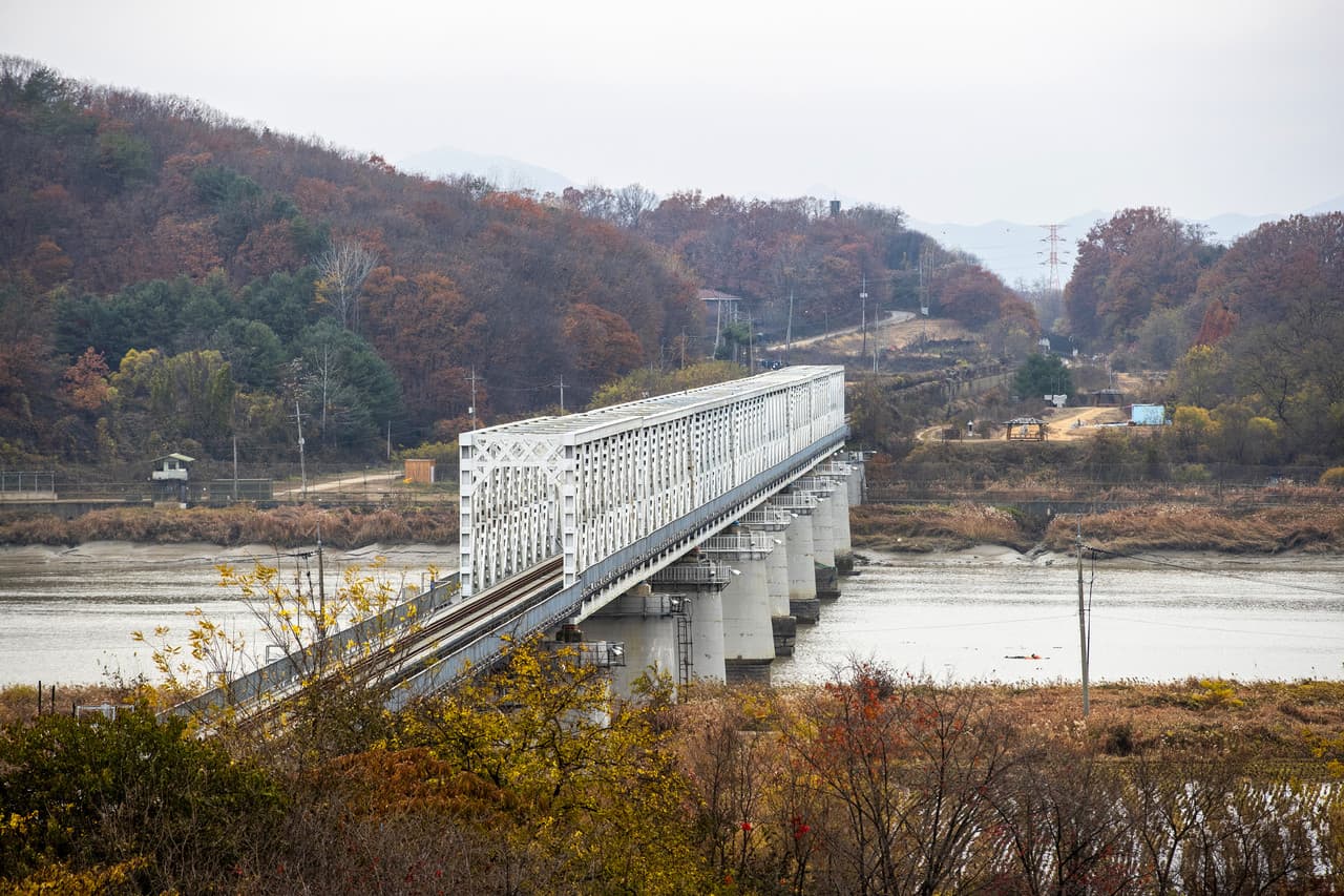 Tour por la Zona Desmilitarizada de Corea (DMZ) desde Seúl - imagen principal