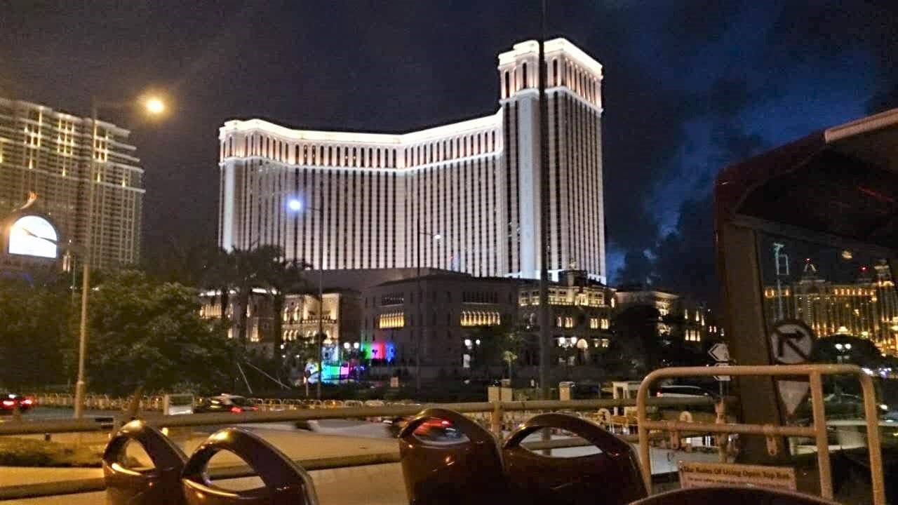 Macau Open Top Bus Tour - image 24