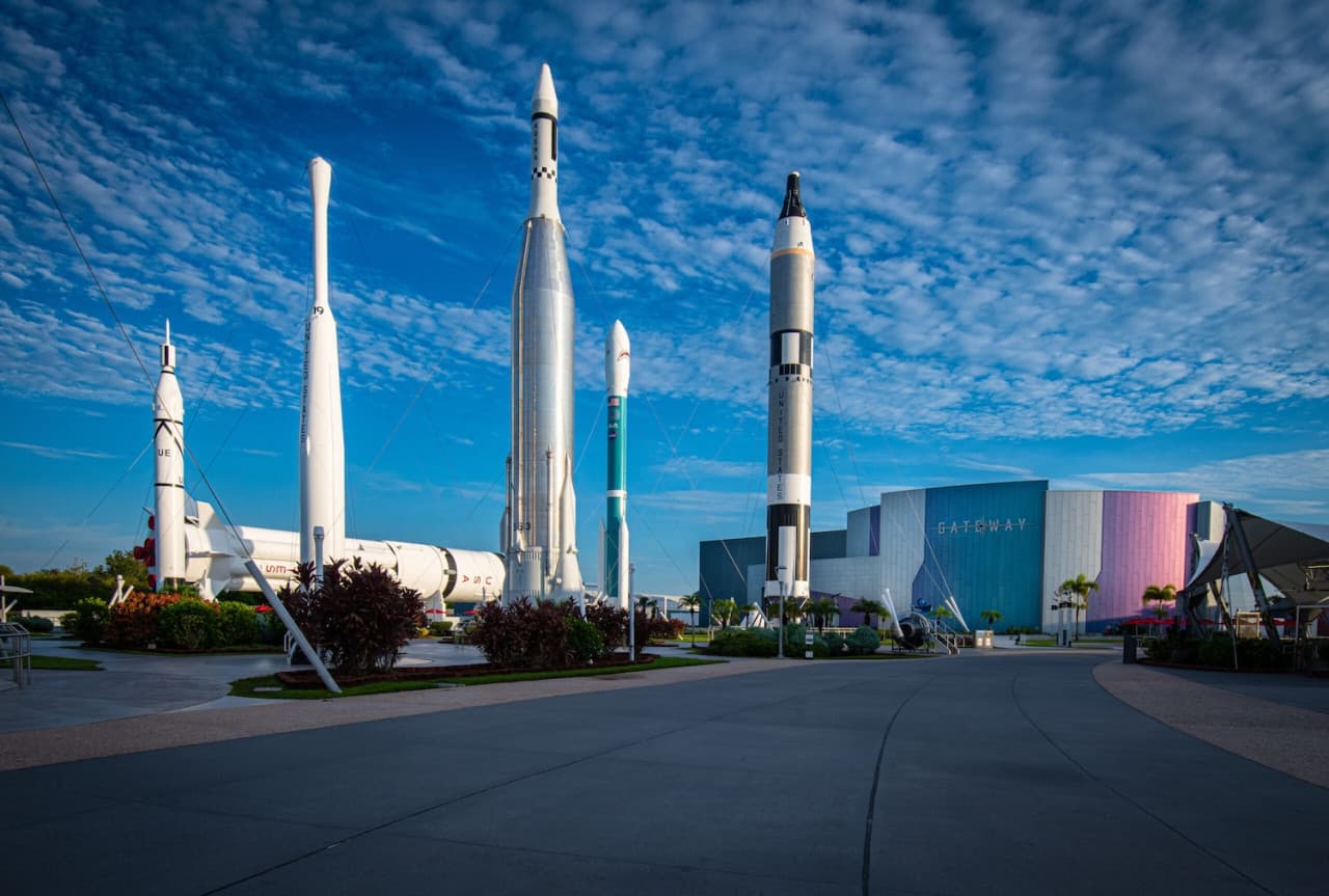 Entrada al Kennedy Space Center Visitor Complex - imagen 18