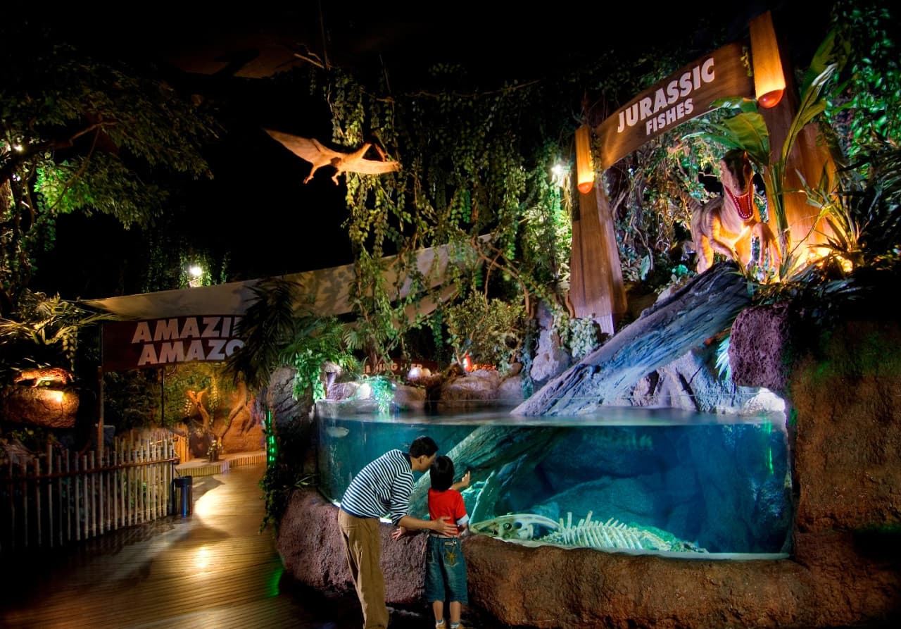 COMBO: SEA LIFE Bangkok Ocean World + Madame Tussauds Bangkok Tickets - image 7