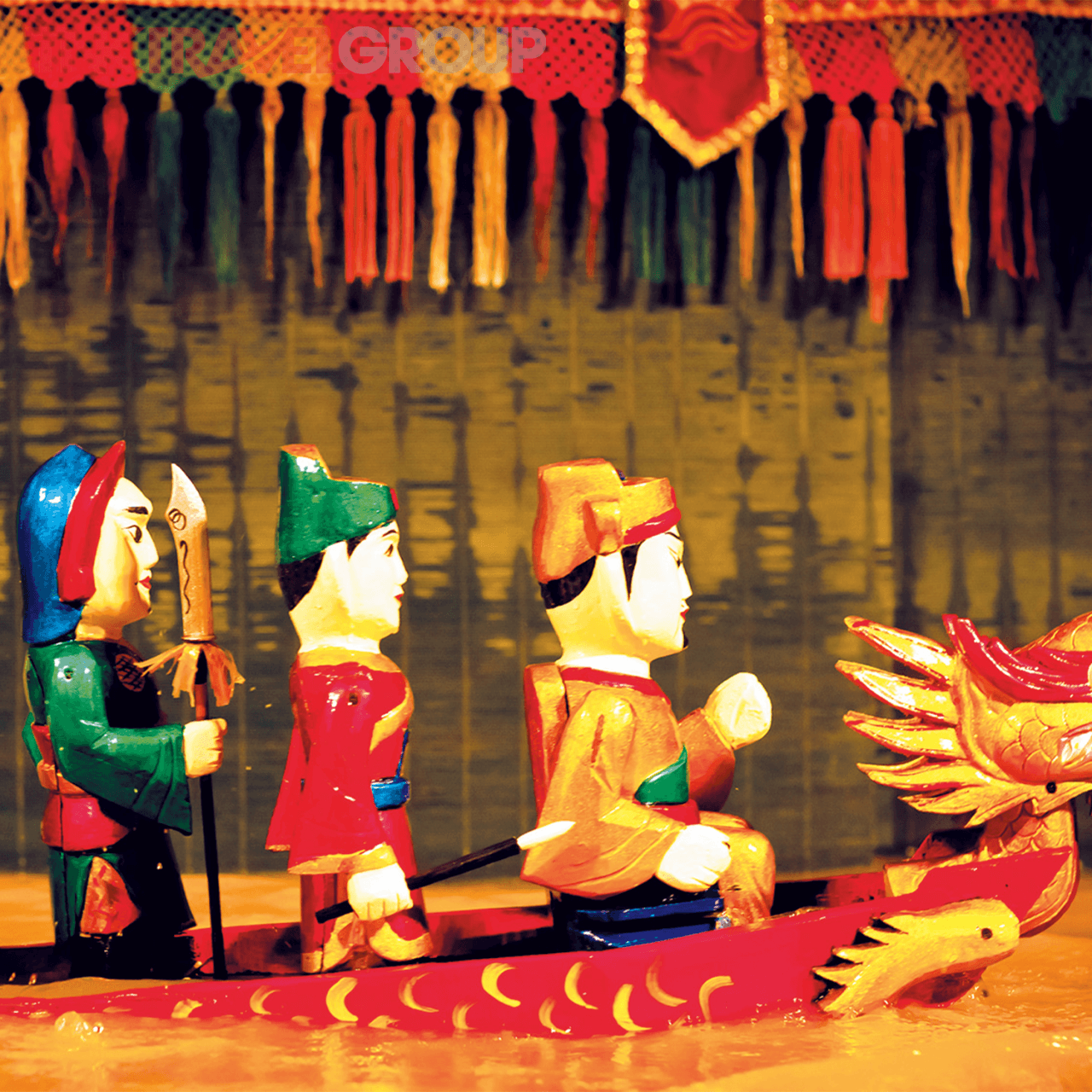 Tour nocturno por Saigón con espectáculo de marionetas acuáticas y crucero con cena - imagen 2