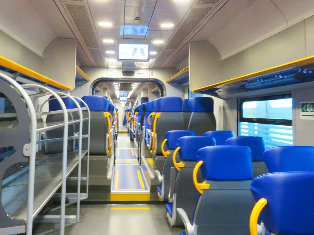 Fiumicino Airport: Leonardo Express Train Transfer To Rome Termini - image 5