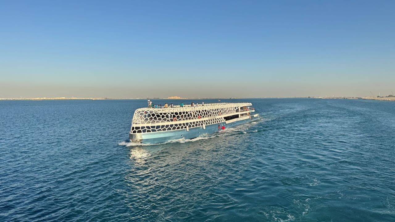 Lotus Royale Mega Yacht - Dinner Cruise - main image