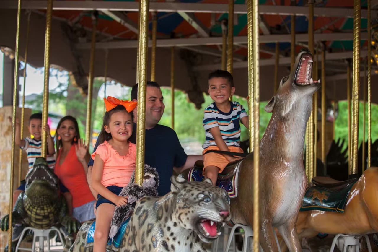 San Antonio Zoo Ticket - image 9