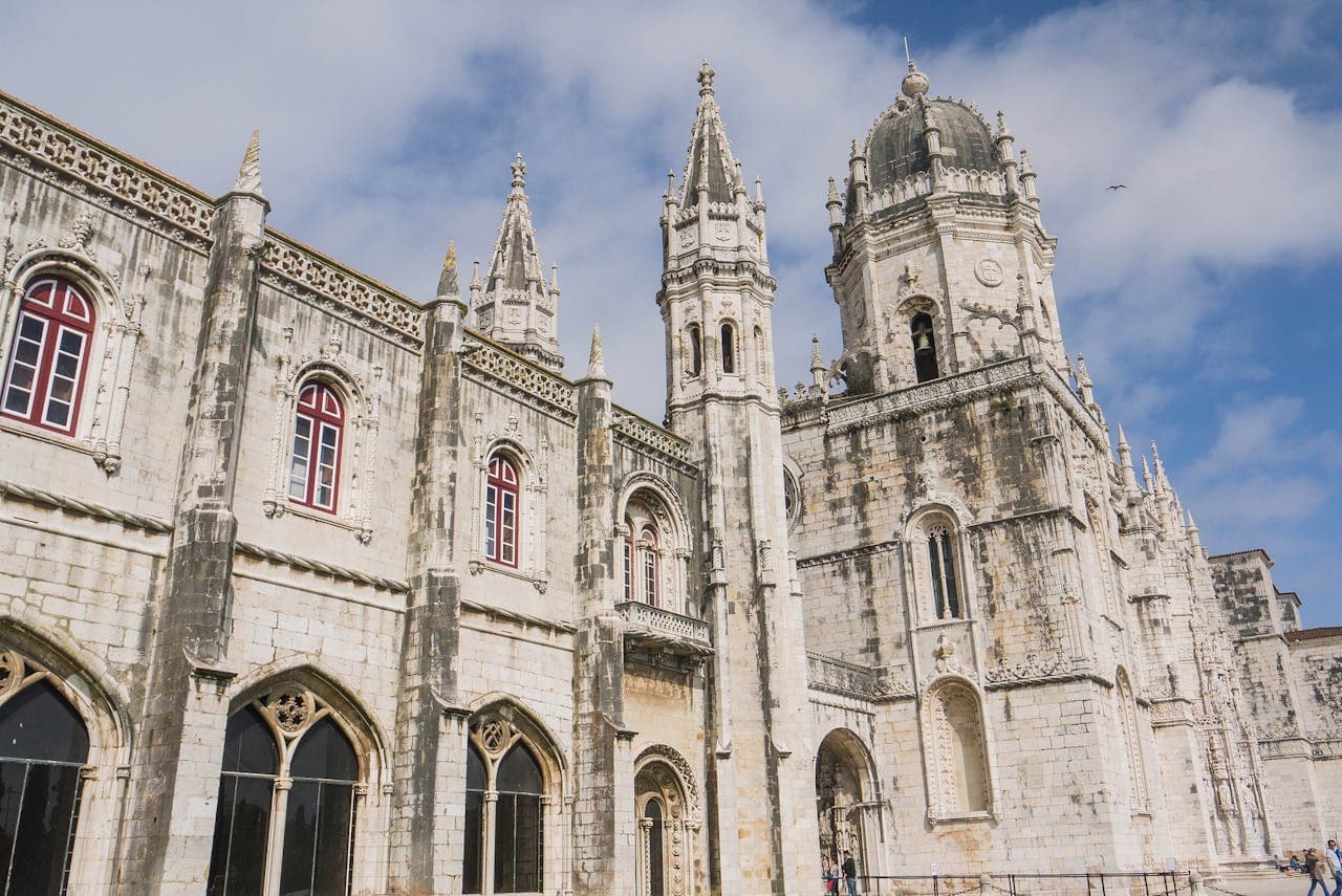Entrada al Monasterio de los Jerónimos - imagen 5
