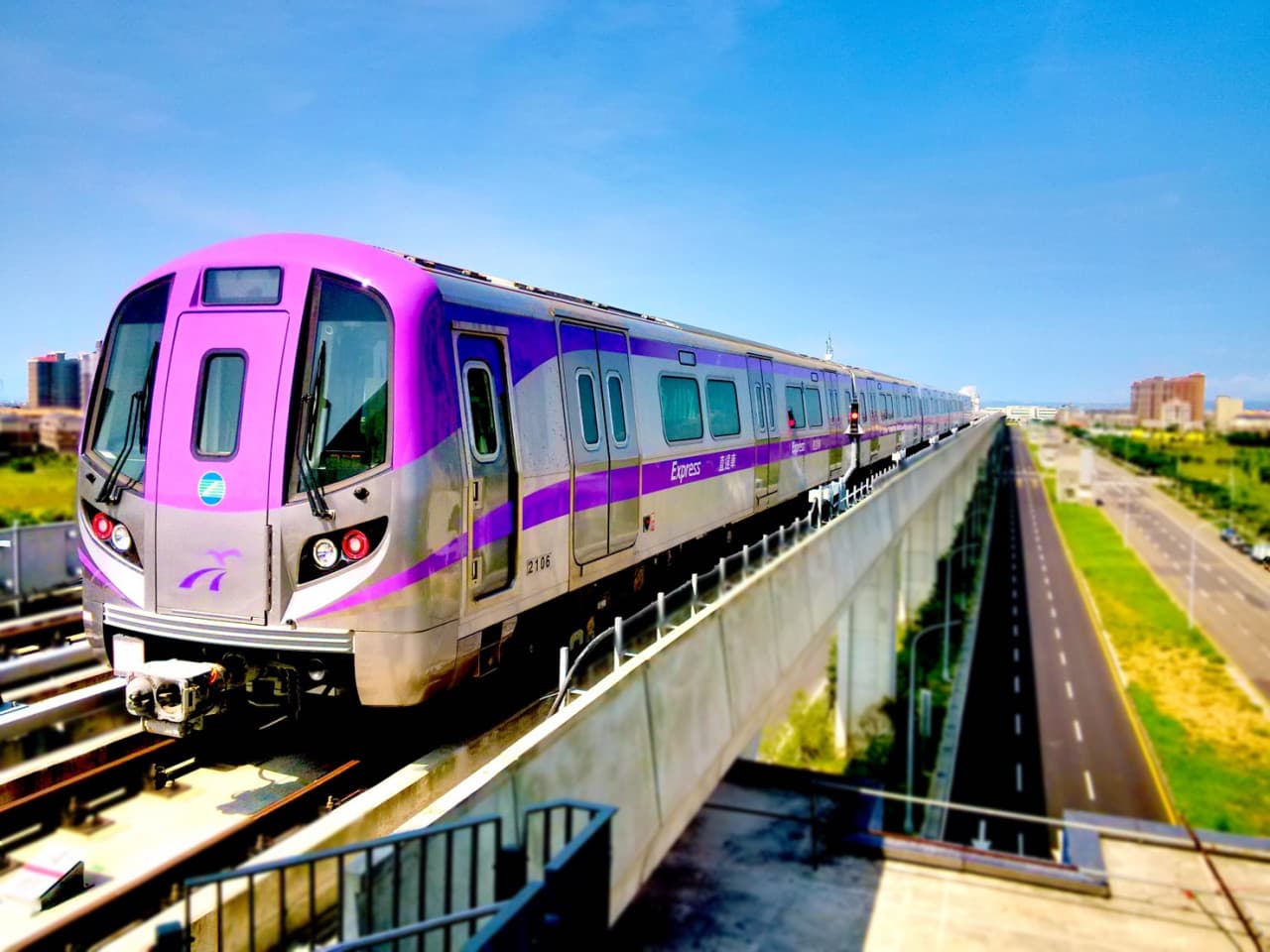 COMBO: Taoyuan Airport MRT + Taiwan EasyCard - Collect from Airport - main image