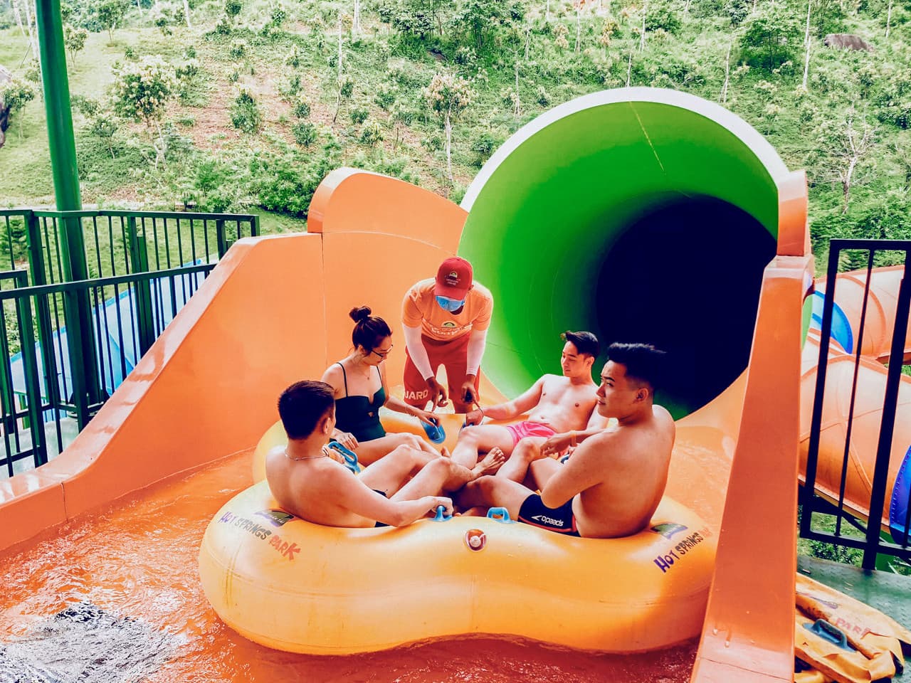 Nui Than Tai Hot Springs Park - image 4