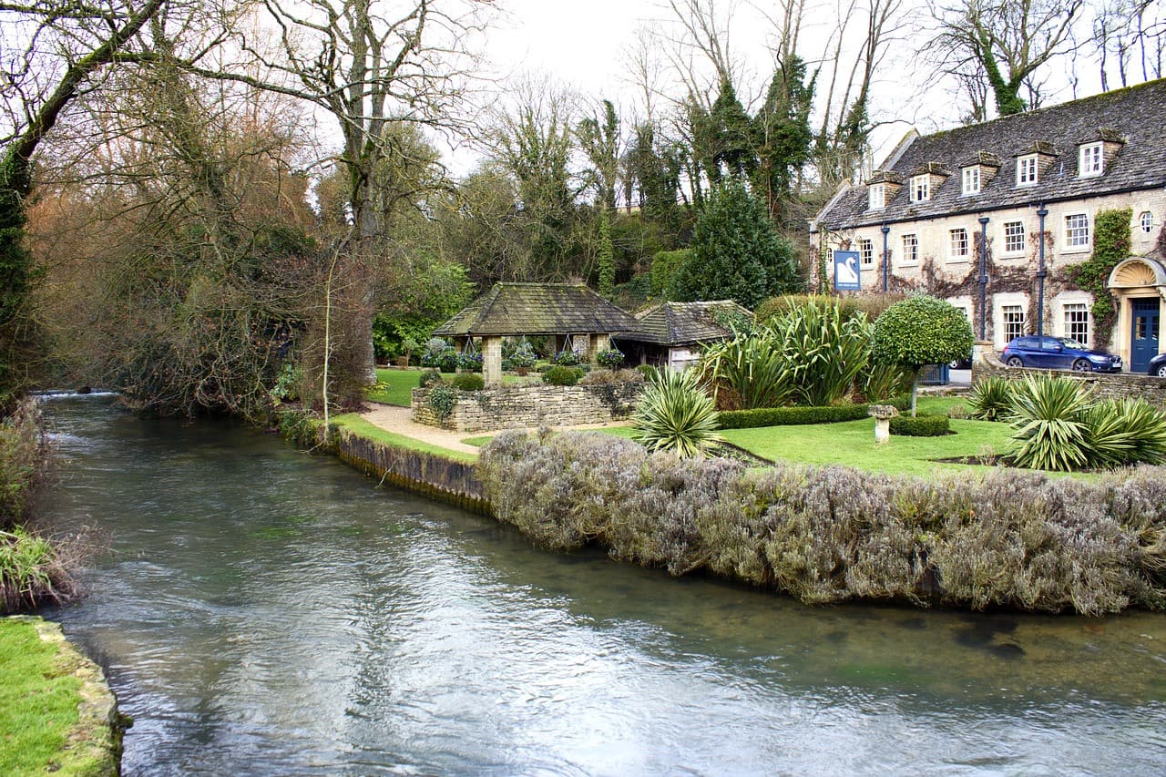 Cotswolds Village Tour with Lunch - image 5