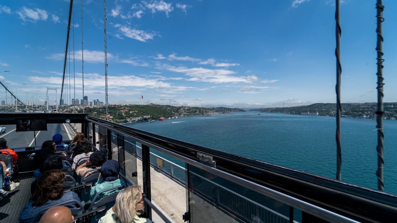Istanbul Hop-On Hop-Off Bus Tour - image 11