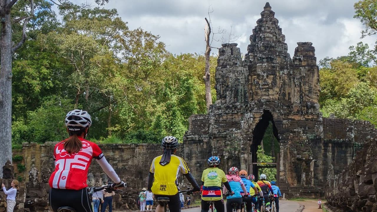 Angkor Cycling Tour - main image