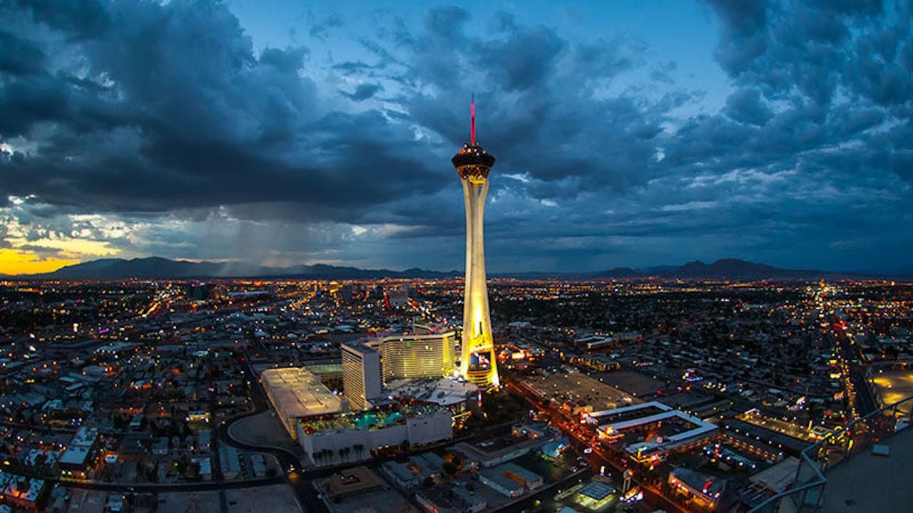 SkyPod, SkyJump y atracciones extremas en The STRAT Tower - imagen 9