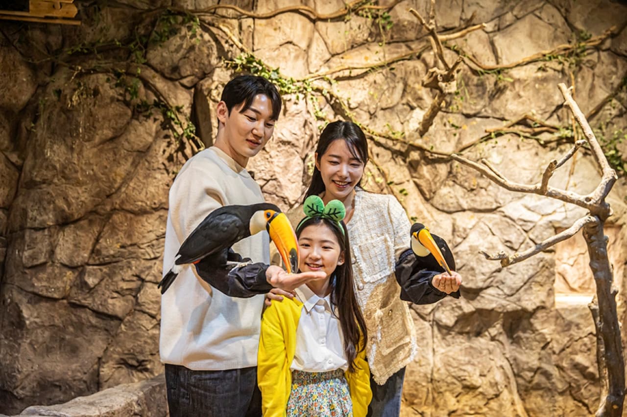 Zoolung Zoolung Indoor Animal Theme Park Ticket - 대표 이미지