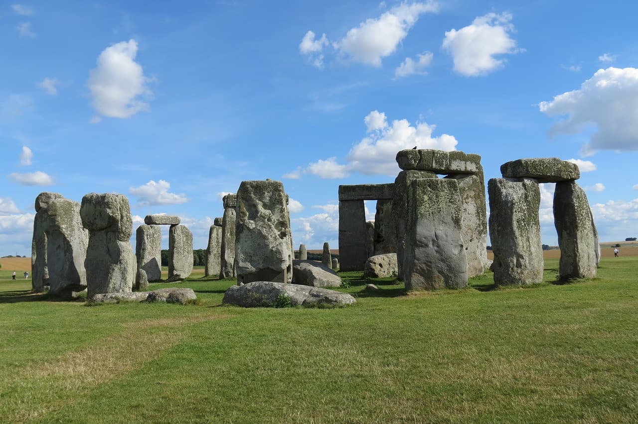 Stonehenge and Roman Baths Tour - image 6