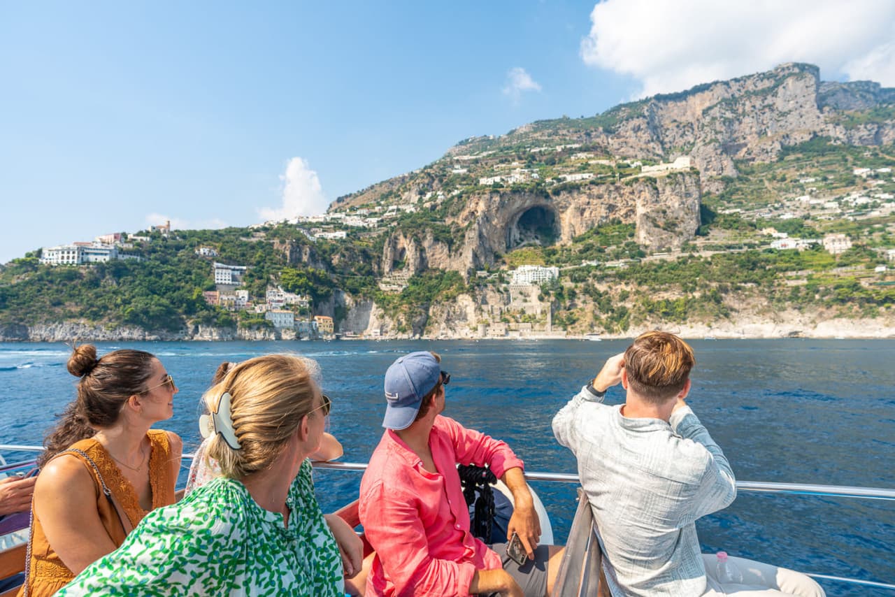 Tour of the Amalfi Coast: Positano, Amalfi & Ravello from Sorrento - image 5