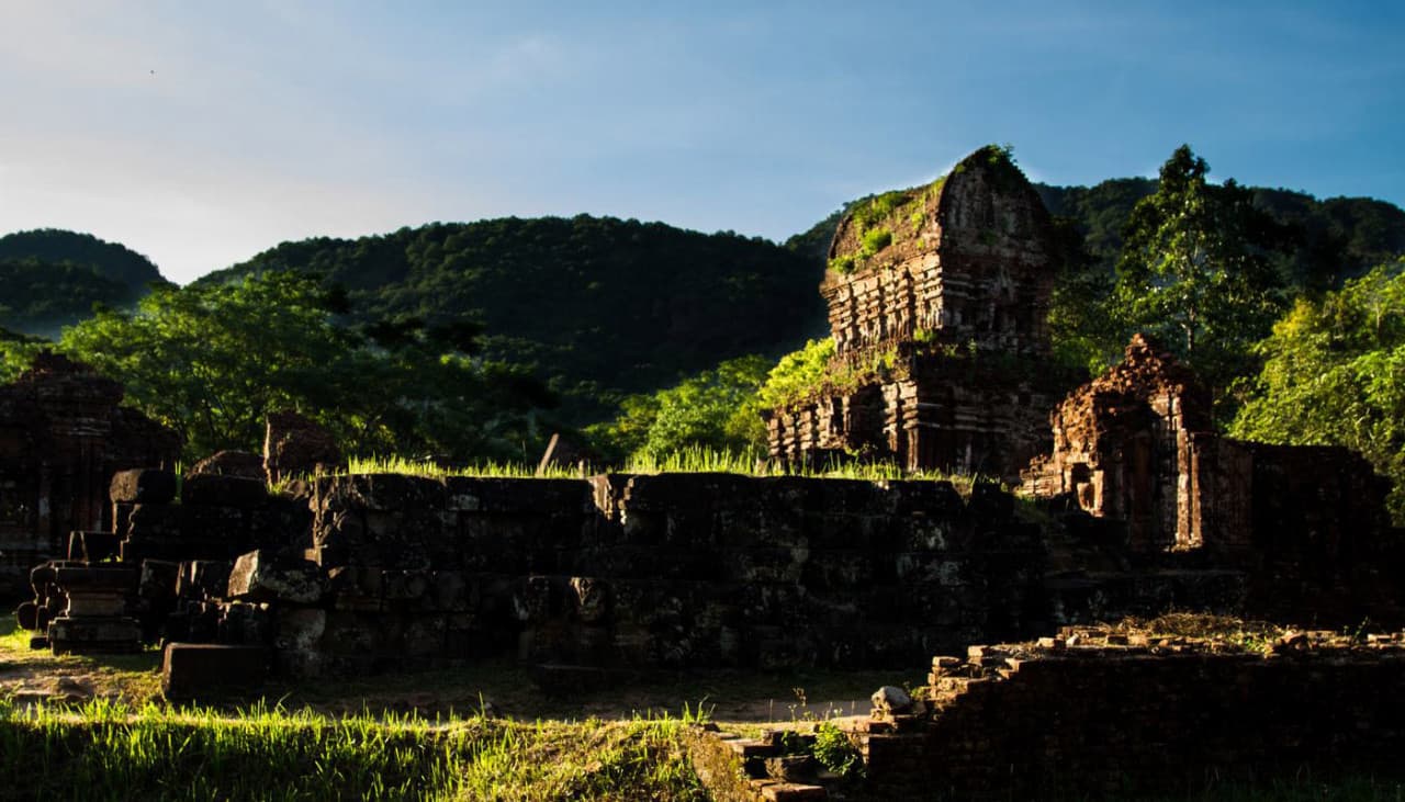 My Son Sanctuary and Hoi An Ancient Town Tour from Da Nang - image 4