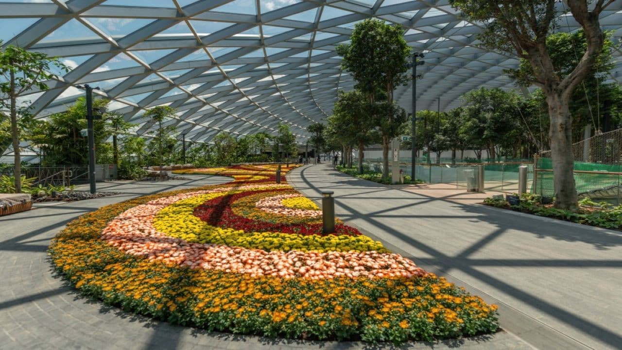Jewel Changi Airport Attractions - image 12