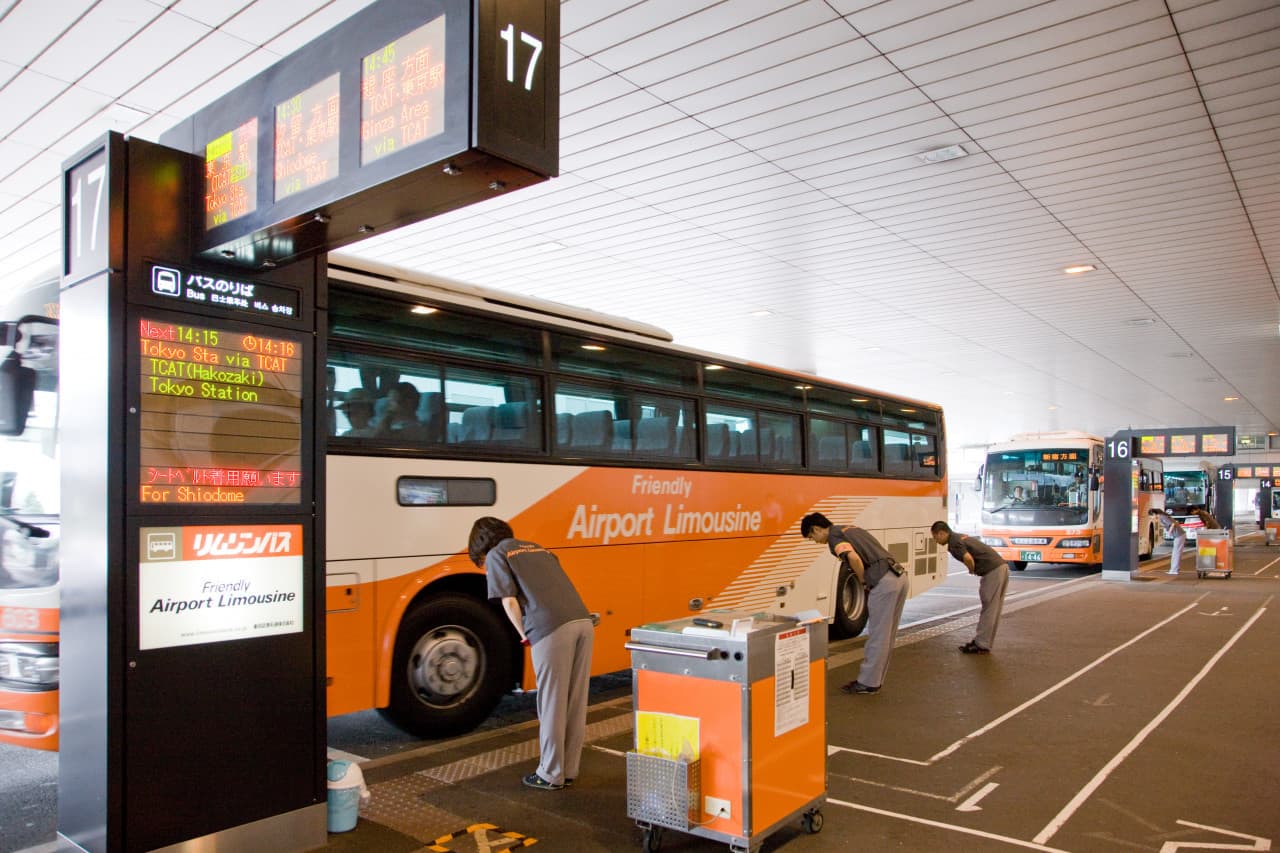 Narita International Airport Limousine Bus Transfers - image 2