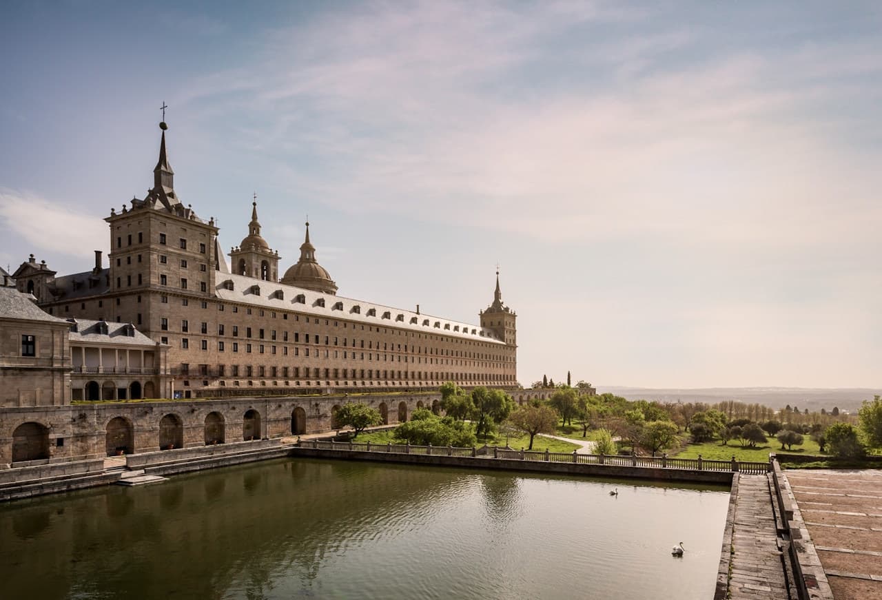 San Lorenzo de El Escorial - main image