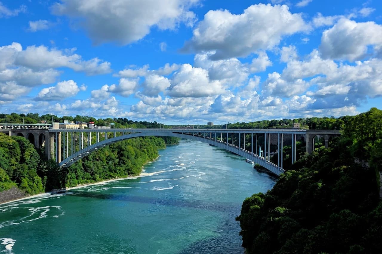 Niagara Falls, USA: Guided Tour & Optional Maid of the Mist - image 12