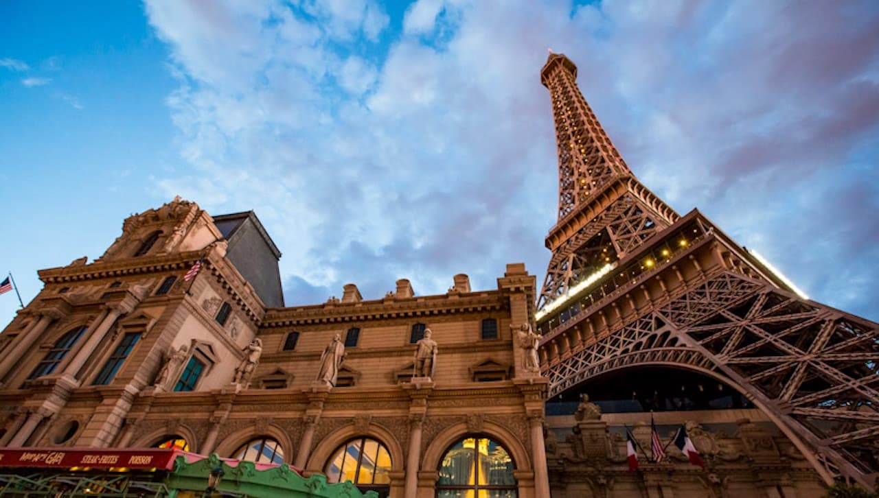 The Eiffel Tower Experience Las Vegas - image 6