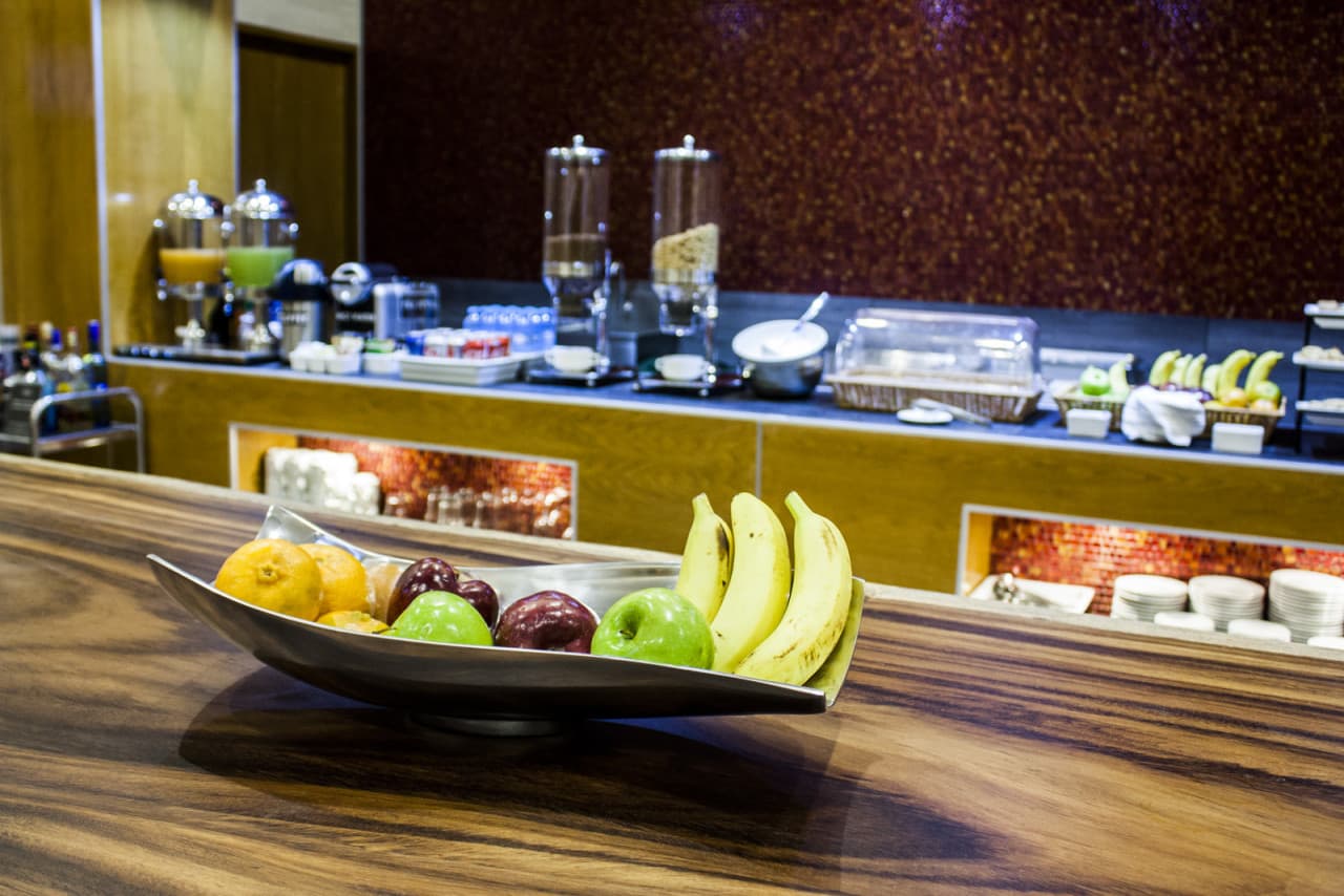 MERA Business Lounge - Cancun International Airport - imagen 13