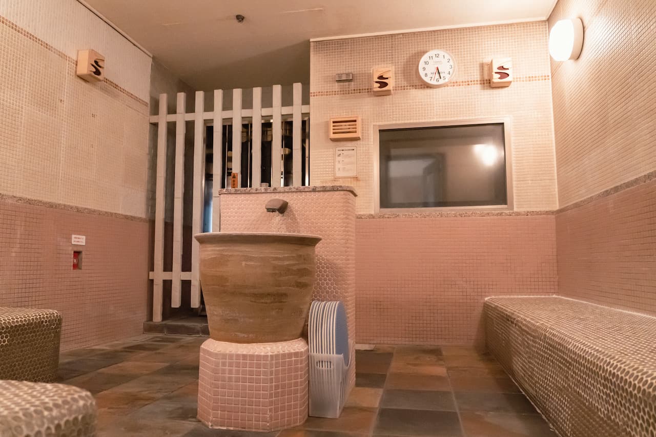 Osaka Tennen Onsen Naniwa-no-Yu - image 6