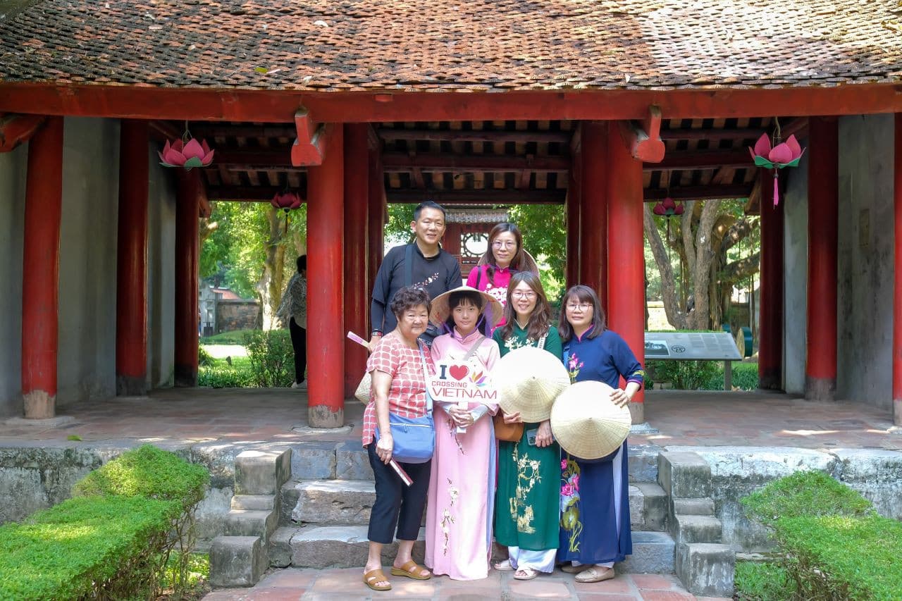 Hanoi Highlights City Tour: Ho Chi Minh Mausoleum, Temple of Literature, Tran Quoc Pagoda - image 3