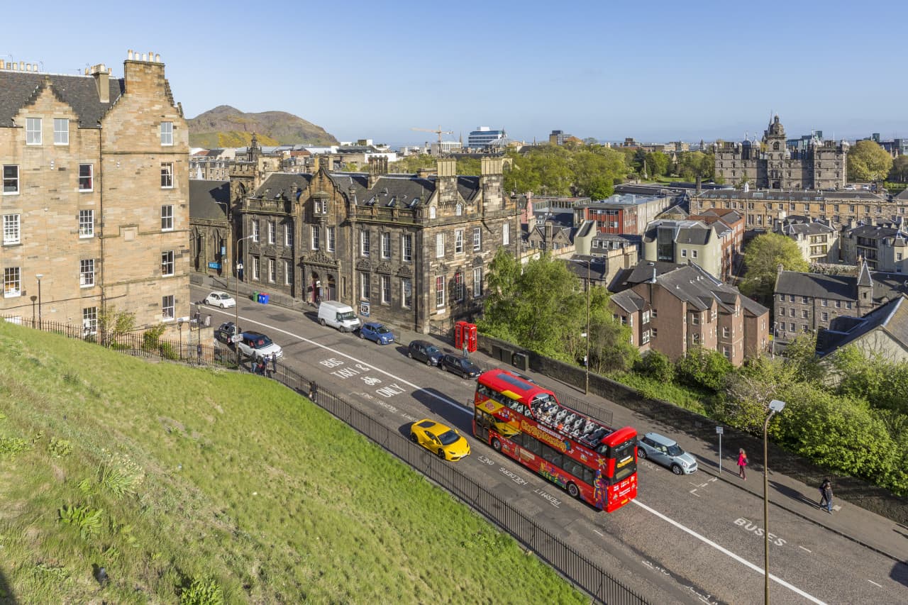 City Sightseeing Edinburgh Hop-on Hop-off Bus Tour - image 3