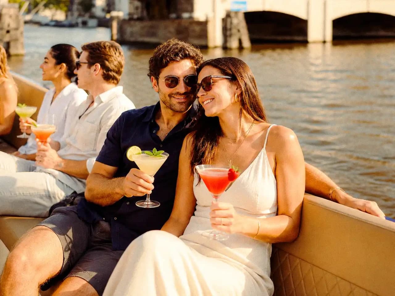 Amsterdam Premium Cocktail Cruise - main image