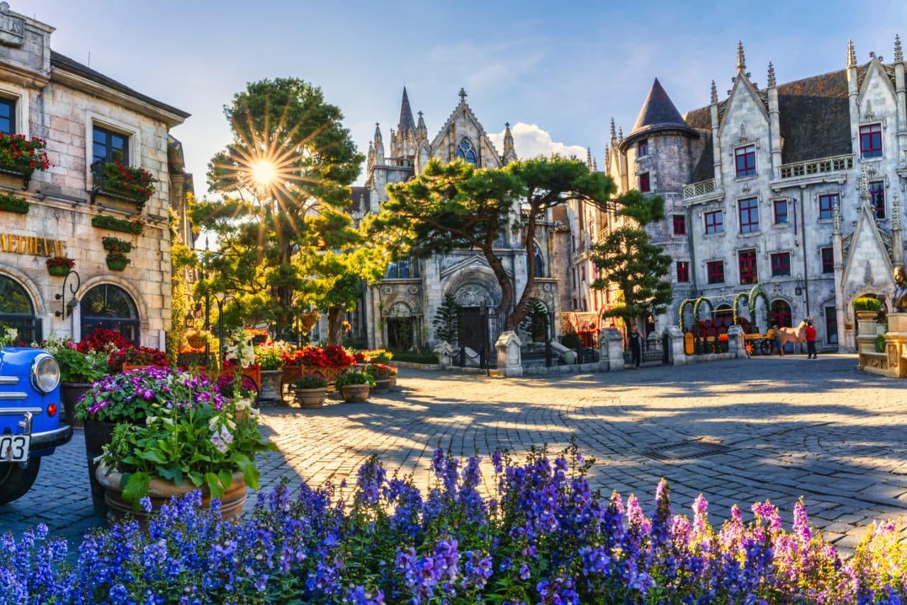 Ba Na Hills and Golden Bridge Full-Day Private Tour from Da Nang with Korean-speaking Guide - image 3