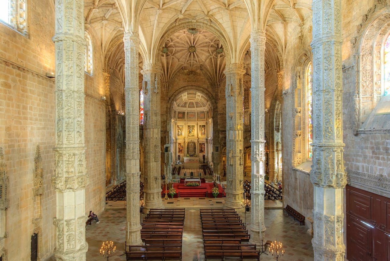 Entrada al Monasterio de los Jerónimos - imagen 3