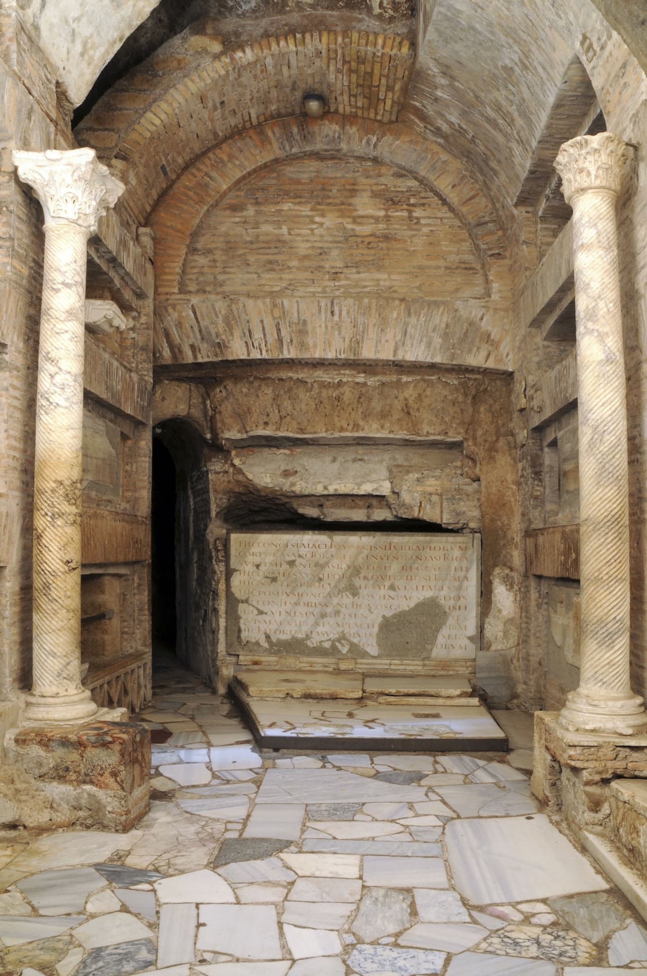 Catacombs of St. Callixtus: Guided Tour - image 2