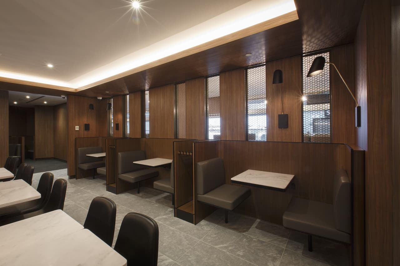 Plaza Premium Lounge - Melbourne Airport Terminal 2 - image 2